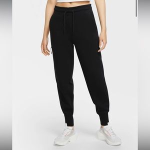 Nike Sportswear Tech Fleece Pants